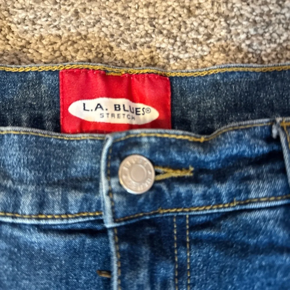 Authentic Vintage Y2K L.A. Blues Dark Blue Flare Jeans with Studded  Accents - Picture 2 of 4
